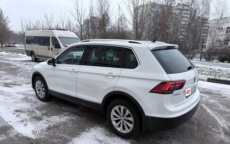 Volkswagen Tiguan II, 2018 год, 2 290 000 рублей, 7 фотография