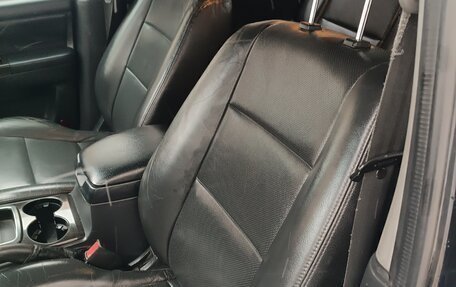 KIA Sorento IV, 2008 год, 900 000 рублей, 10 фотография