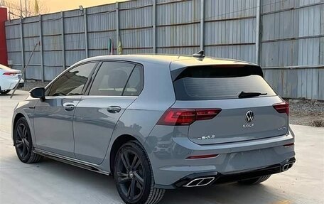 Volkswagen Golf VIII, 2022 год, 2 050 000 рублей, 7 фотография