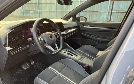 Volkswagen Golf VIII, 2022 год, 2 050 000 рублей, 10 фотография