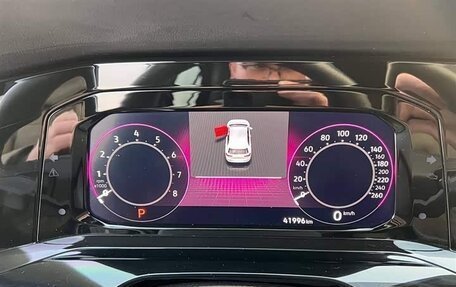 Volkswagen Golf VIII, 2022 год, 2 050 000 рублей, 13 фотография