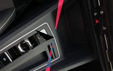 Volkswagen Golf VIII, 2022 год, 2 050 000 рублей, 14 фотография