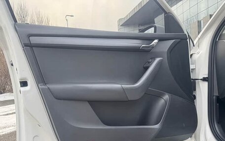 Skoda Octavia, 2022 год, 1 670 000 рублей, 13 фотография