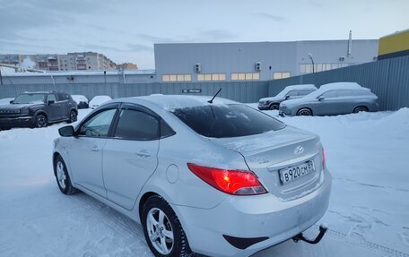 Hyundai Solaris II рестайлинг, 2014 год, 999 000 рублей, 4 фотография