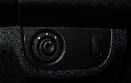 Renault Sandero II рестайлинг, 2017 год, 859 000 рублей, 20 фотография