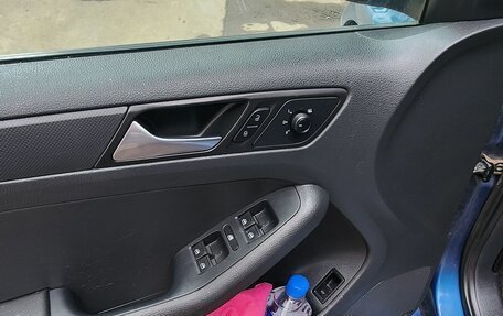 Volkswagen Jetta VI, 2016 год, 1 150 000 рублей, 4 фотография