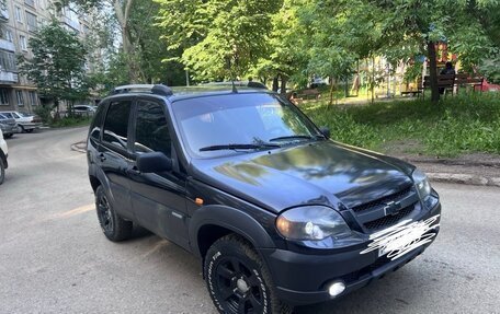 Chevrolet Niva I рестайлинг, 2010 год, 350 000 рублей, 2 фотография