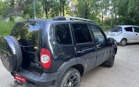 Chevrolet Niva I рестайлинг, 2010 год, 350 000 рублей, 1 фотография