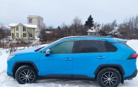 Toyota RAV4, 2019 год, 3 790 000 рублей, 1 фотография