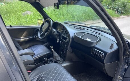 Chevrolet Niva I рестайлинг, 2010 год, 350 000 рублей, 9 фотография