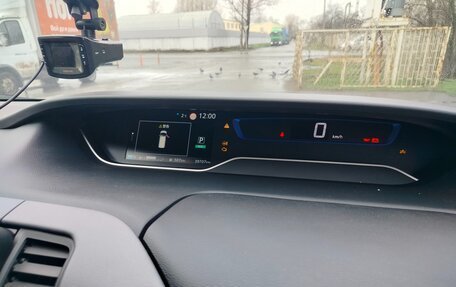 Nissan Serena IV, 2019 год, 2 500 000 рублей, 14 фотография