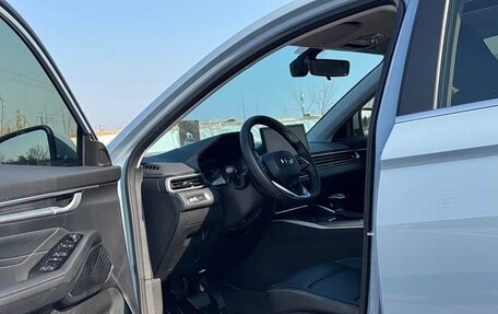 Geely Emgrand, 2022 год, 1 050 000 рублей, 7 фотография