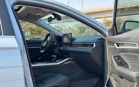 Geely Emgrand, 2022 год, 1 050 000 рублей, 15 фотография