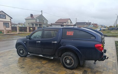 Mitsubishi L200 IV рестайлинг, 2012 год, 1 300 000 рублей, 2 фотография