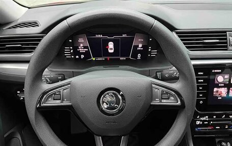 Skoda Superb III рестайлинг, 2024 год, 2 630 000 рублей, 8 фотография