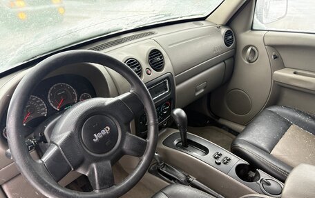 Jeep Cherokee, 2006 год, 640 000 рублей, 6 фотография