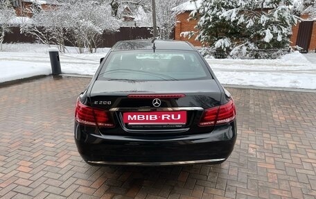 Mercedes-Benz E-Класс, 2014 год, 2 500 000 рублей, 5 фотография