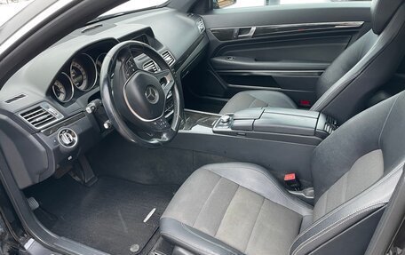 Mercedes-Benz E-Класс, 2014 год, 2 500 000 рублей, 11 фотография