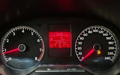 Volkswagen Polo VI (EU Market), 2013 год, 845 000 рублей, 10 фотография