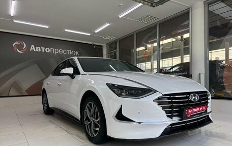 Hyundai Sonata VIII, 2020 год, 2 420 000 рублей, 1 фотография