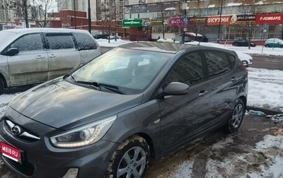 Hyundai Solaris II рестайлинг, 2013 год, 790 000 рублей, 1 фотография