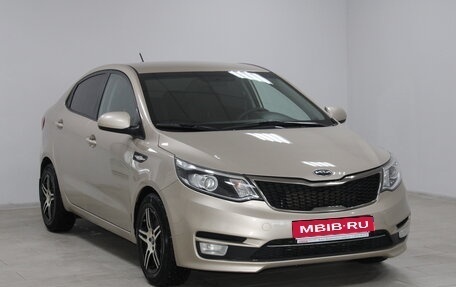 KIA Rio III рестайлинг, 2015 год, 999 900 рублей, 1 фотография