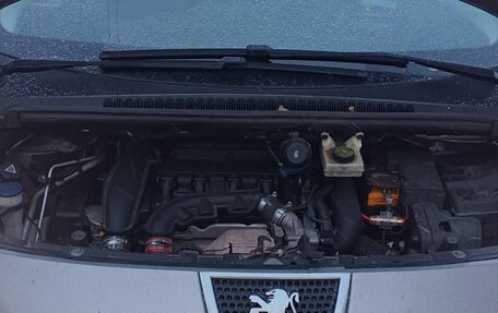 Peugeot 3008 I рестайлинг, 2013 год, 700 000 рублей, 15 фотография