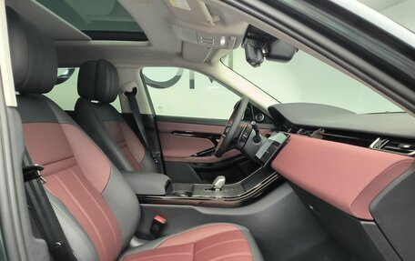 Land Rover Range Rover Evoque II, 2025 год, 6 570 000 рублей, 8 фотография