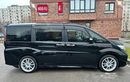 Honda Stepwgn IV, 2015 год, 1 940 000 рублей, 3 фотография