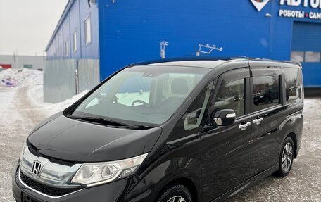 Honda Stepwgn IV, 2015 год, 1 940 000 рублей, 14 фотография