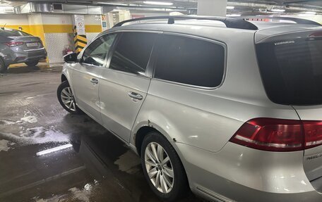 Volkswagen Passat B7, 2011 год, 880 000 рублей, 3 фотография