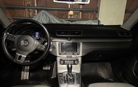 Volkswagen Passat B7, 2011 год, 880 000 рублей, 15 фотография