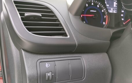 Hyundai Solaris II рестайлинг, 2012 год, 799 000 рублей, 12 фотография