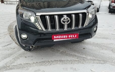 Toyota Land Cruiser Prado 150 рестайлинг 2, 2017 год, 4 350 000 рублей, 12 фотография