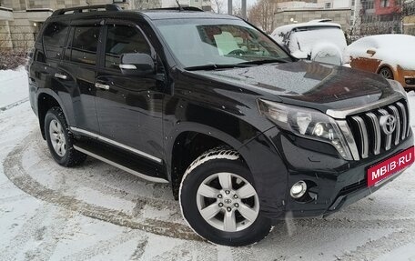 Toyota Land Cruiser Prado 150 рестайлинг 2, 2017 год, 4 350 000 рублей, 10 фотография