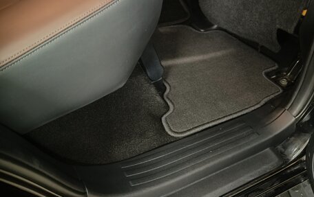 Toyota Land Cruiser Prado 150 рестайлинг 2, 2017 год, 4 350 000 рублей, 27 фотография