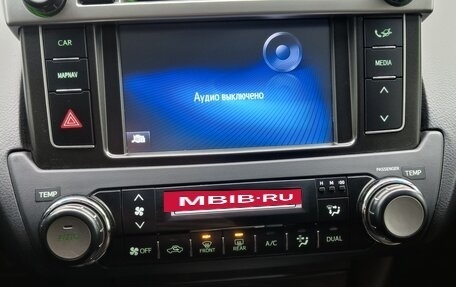 Toyota Land Cruiser Prado 150 рестайлинг 2, 2017 год, 4 350 000 рублей, 38 фотография