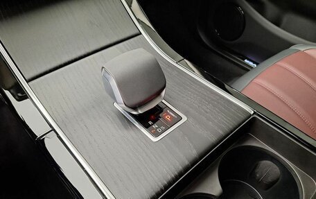 Land Rover Range Rover Evoque II, 2025 год, 6 570 000 рублей, 17 фотография