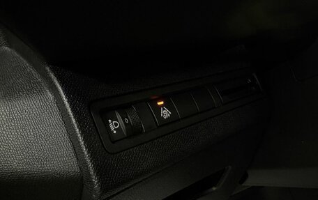 Peugeot 3008 II, 2021 год, 2 299 900 рублей, 10 фотография