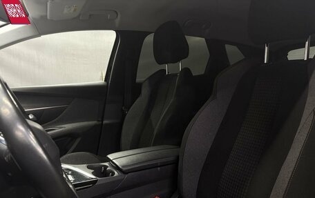 Peugeot 3008 II, 2021 год, 2 299 900 рублей, 8 фотография