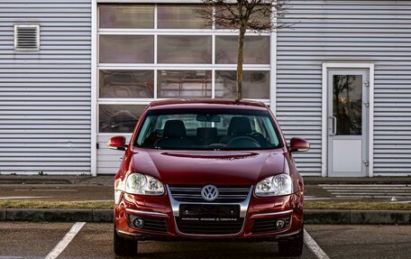 Volkswagen Jetta VI, 2010 год, 755 000 рублей, 2 фотография