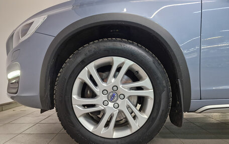 Volvo V60 Cross Country II, 2018 год, 2 990 000 рублей, 12 фотография