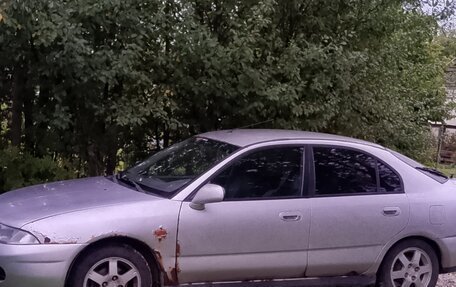 Mitsubishi Carisma I, 1997 год, 100 000 рублей, 3 фотография