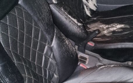 Mitsubishi Carisma I, 1997 год, 100 000 рублей, 9 фотография