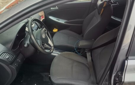 Hyundai Solaris II рестайлинг, 2013 год, 790 000 рублей, 8 фотография