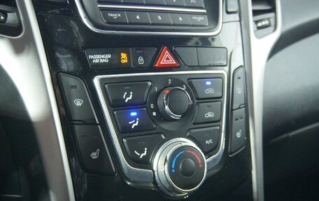 Hyundai i30 II рестайлинг, 2012 год, 954 000 рублей, 13 фотография