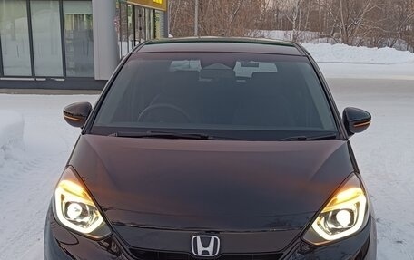 Honda Fit, 2021 год, 1 550 000 рублей, 1 фотография