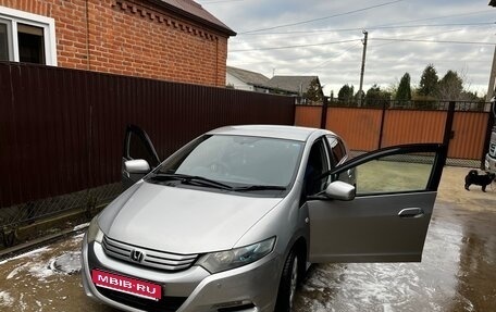 Honda Insight II рестайлинг, 2010 год, 615 000 рублей, 1 фотография