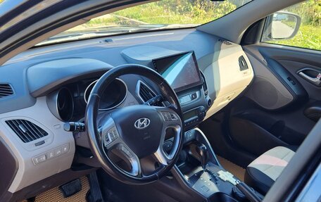 Hyundai ix35 I рестайлинг, 2011 год, 1 100 000 рублей, 7 фотография