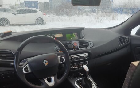 Renault Scenic III, 2011 год, 900 000 рублей, 6 фотография